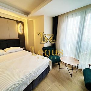 Camera deluxe con letto queen size